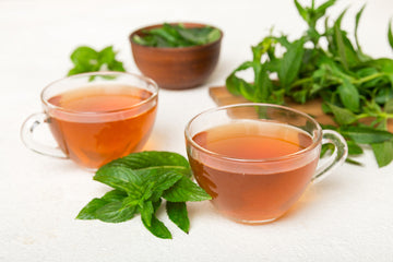 紅茶と緑茶の違いは何？成分や健康効果に違いはある？